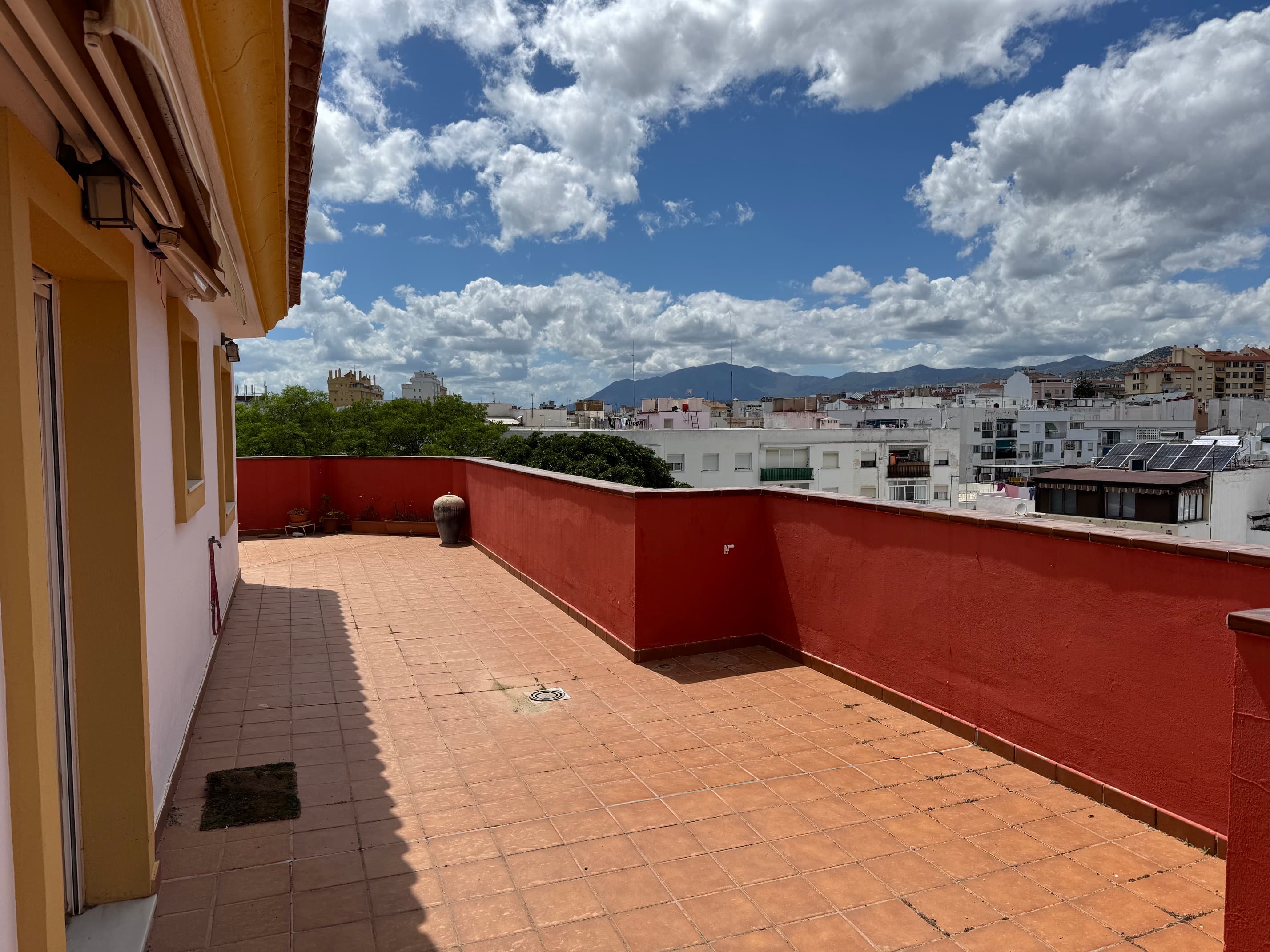3-dorm. Apartamento en San Pedro de Alcantara