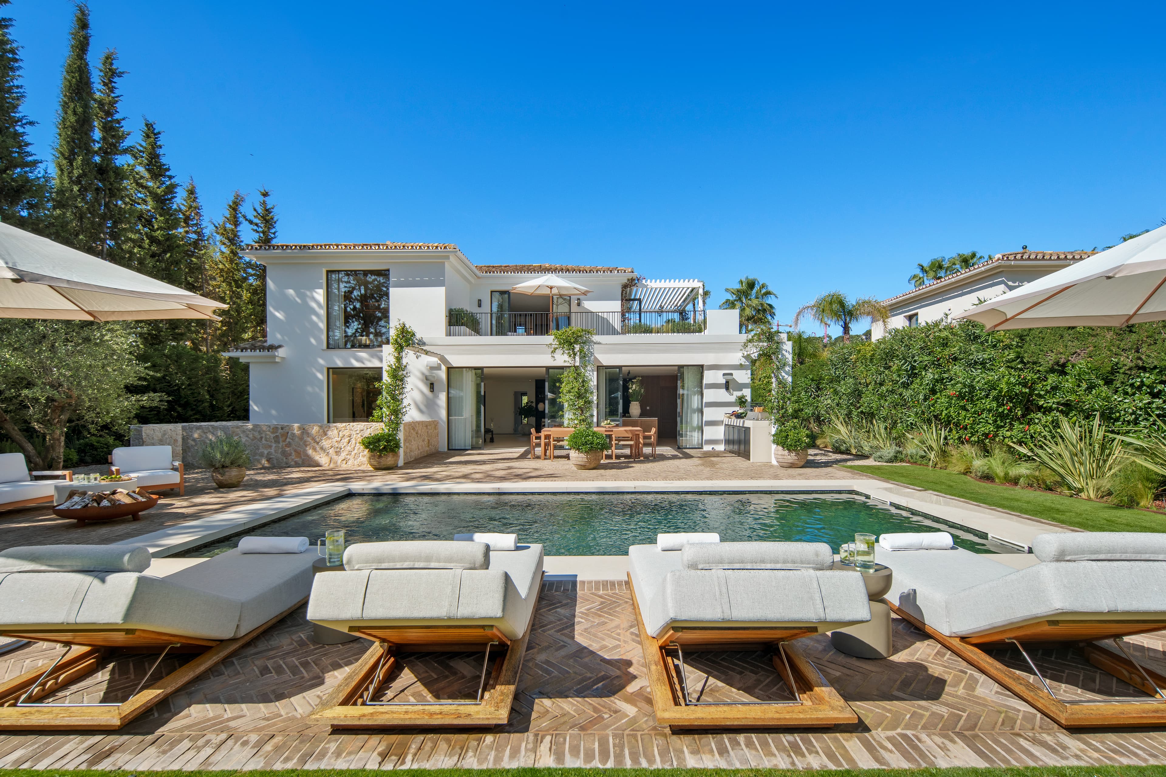 4-dorm. Villa en Nueva Andalucia