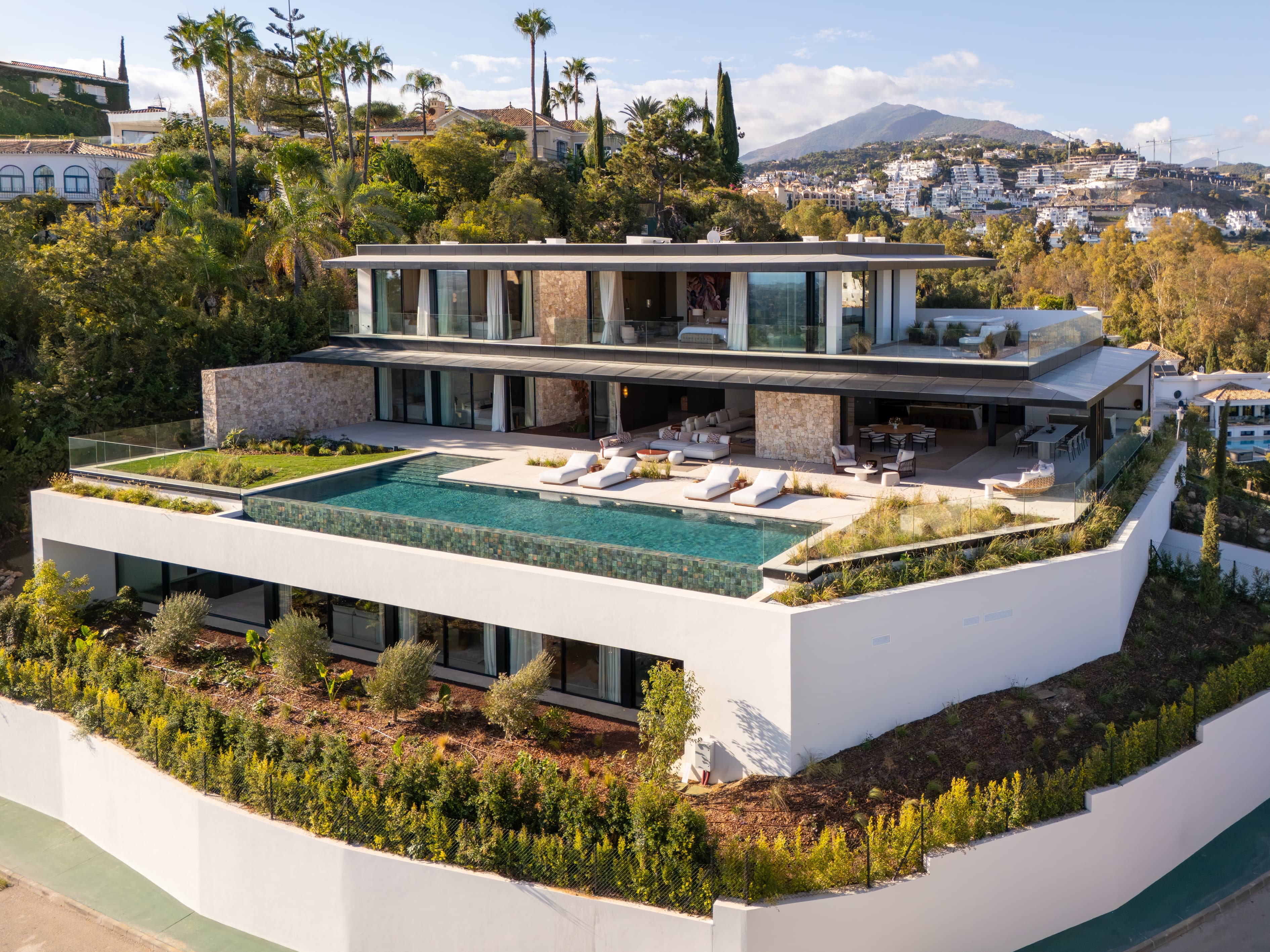 8-bed Villa in La Quinta
