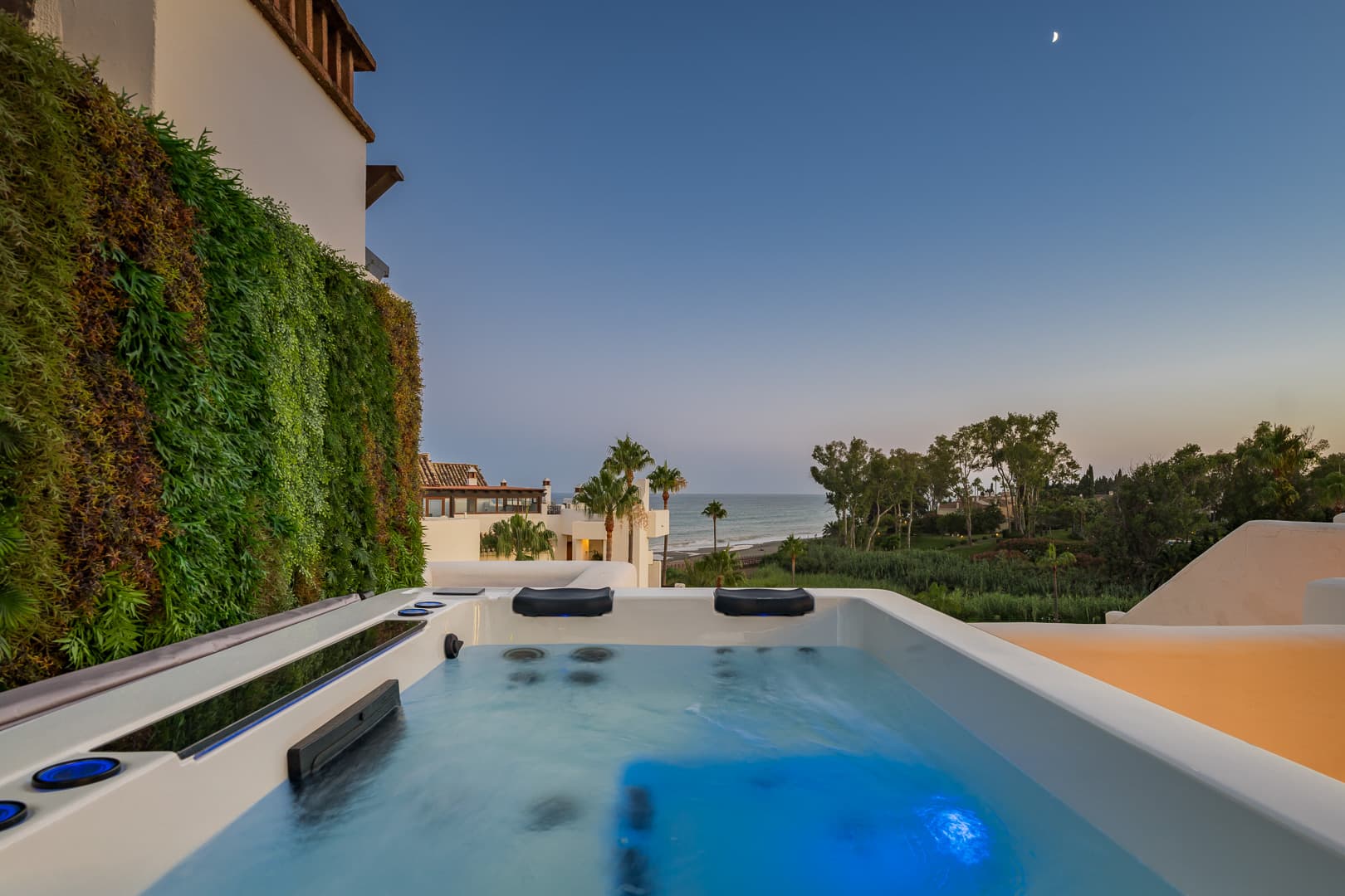 3-dorm. Apartamento en Estepona East
