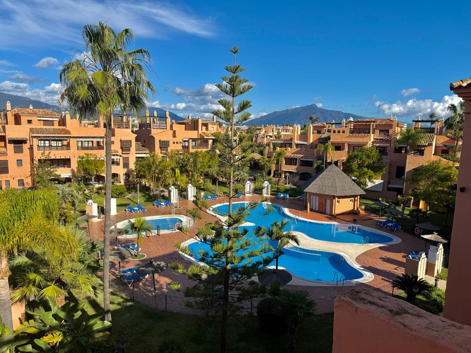 4-dorm. Apartamento en Estepona East