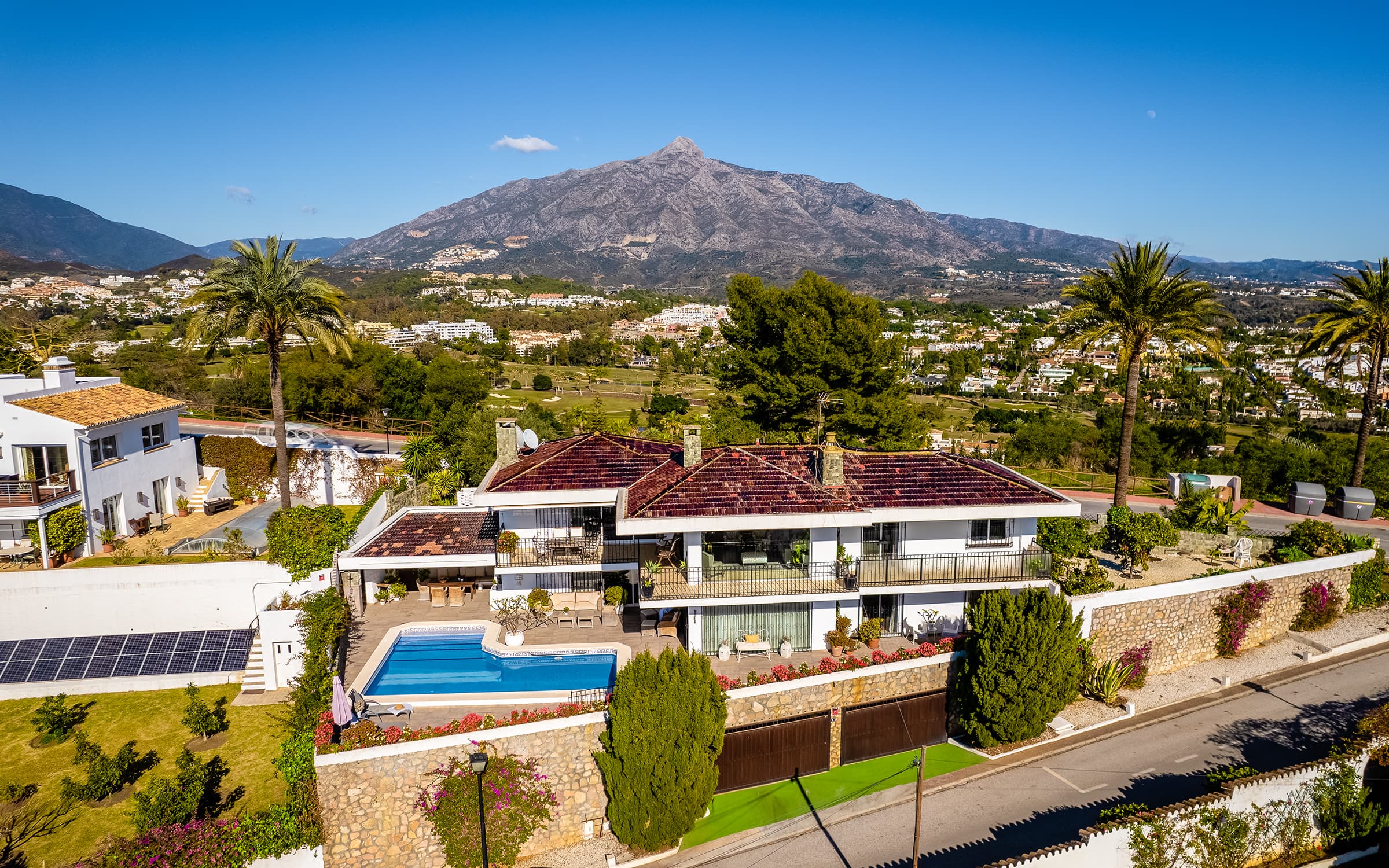 4-dorm. Villa en Nueva Andalucia
