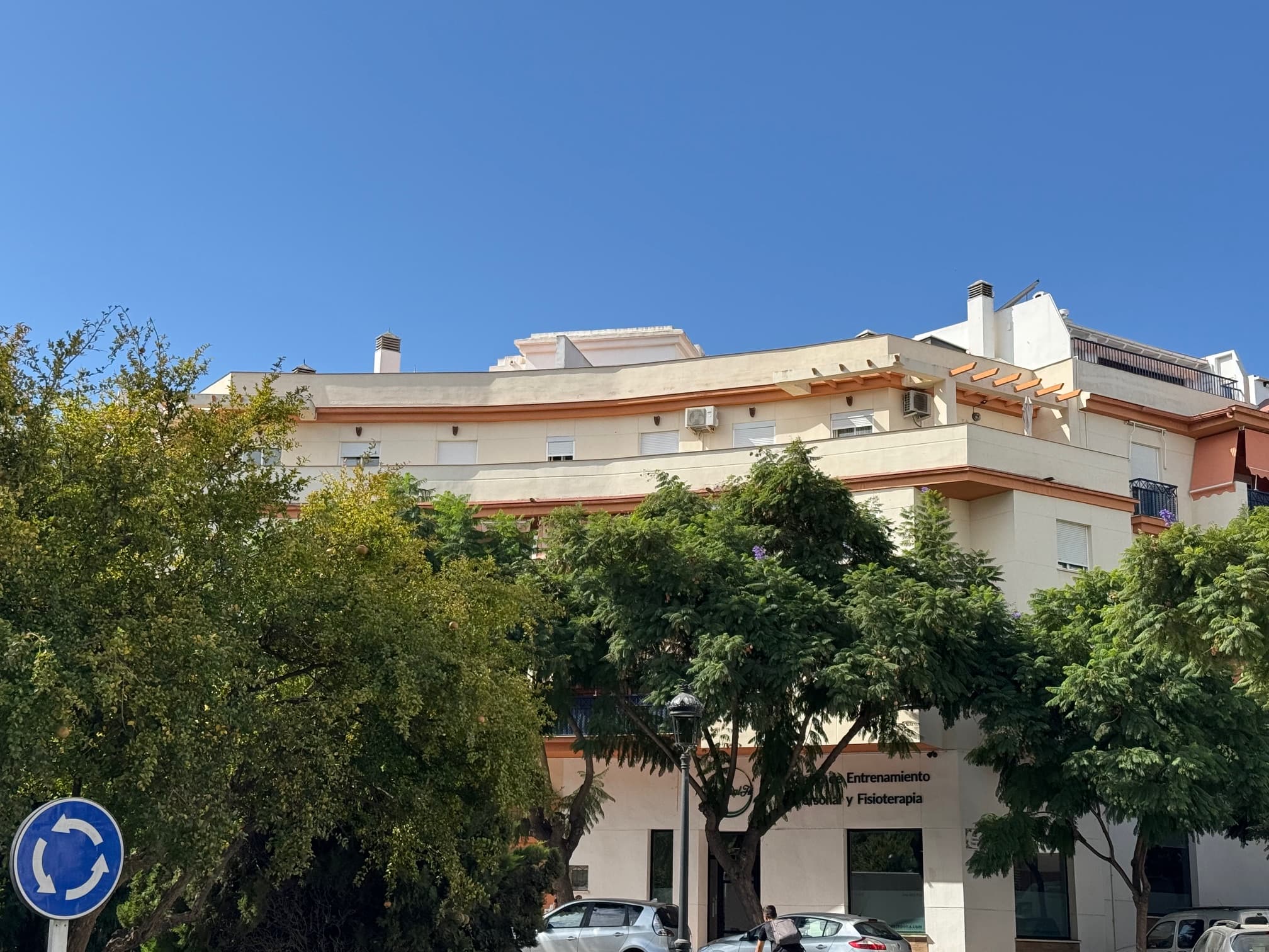 4-bed Apartment in Estepona Town