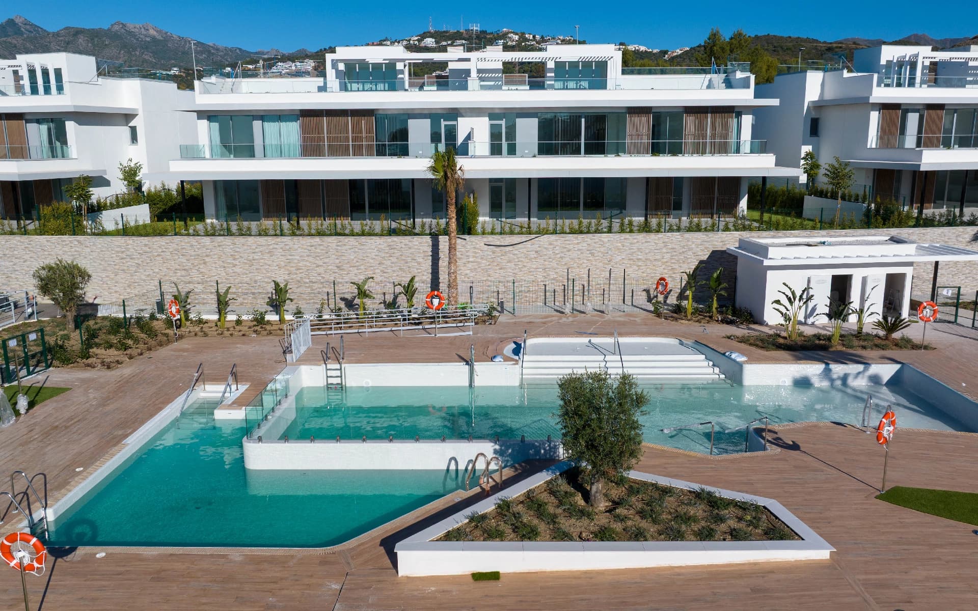 3-dorm. Apartamento en Marbella Este