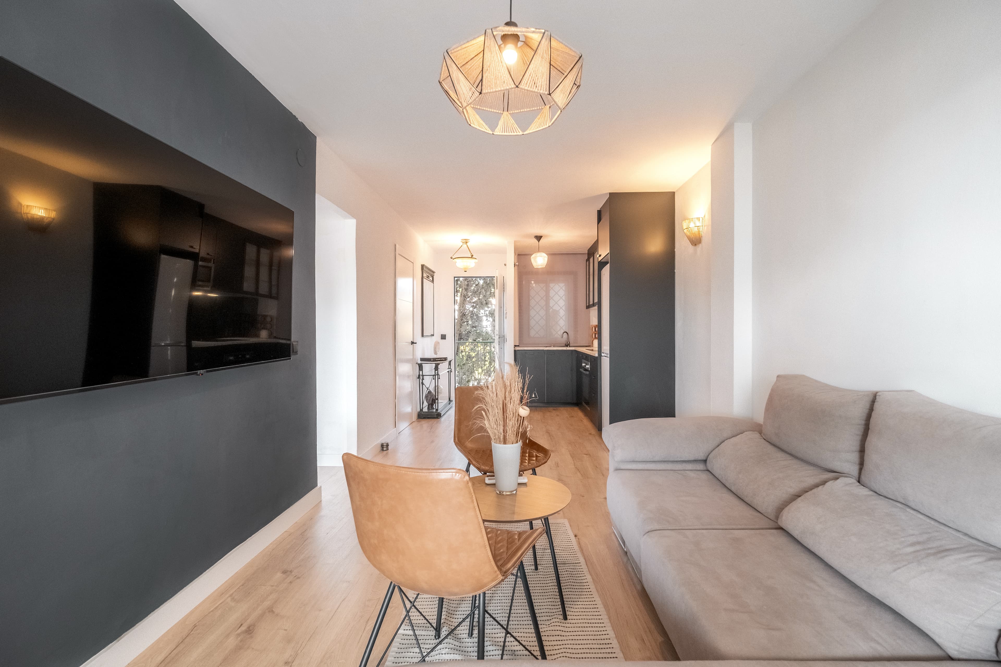 2-bed Apartment in Marbella Este