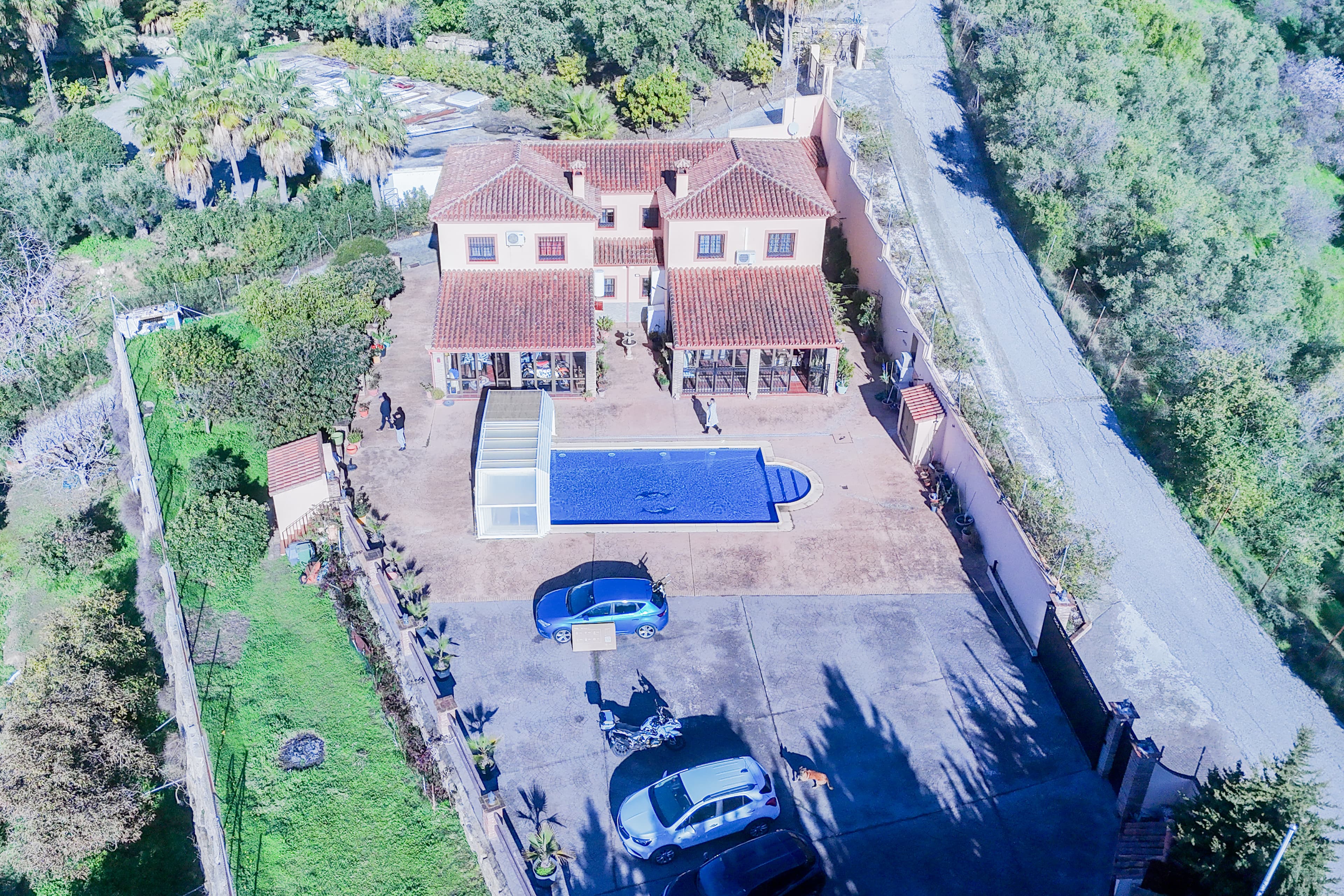 8-dorm. Villa en Altos de Estepona