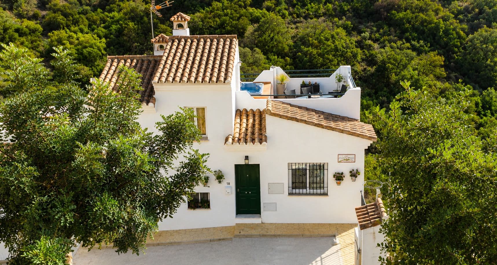 3-dorm. Villa en Casares Pueblo