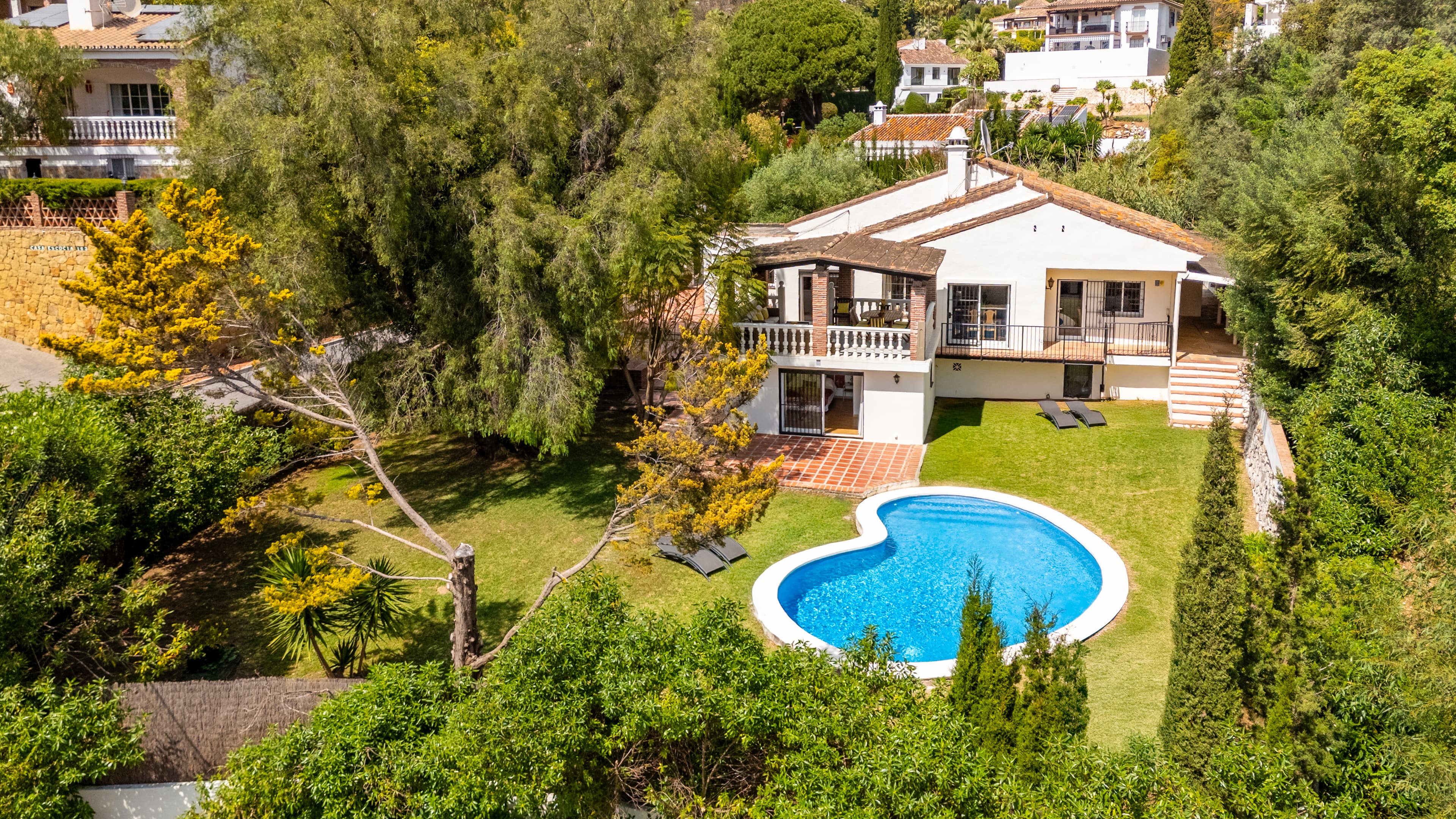 4-bed Villa in Marbella Este