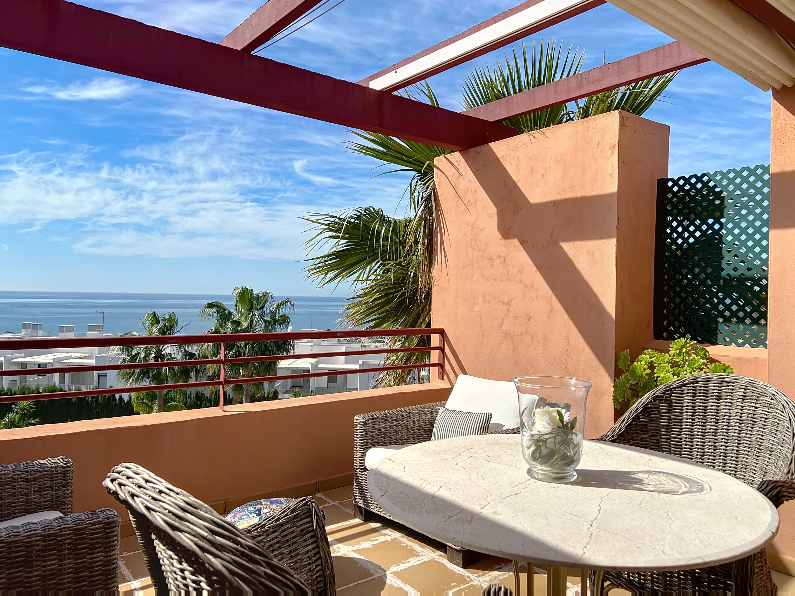 2-bed Apartment in Bahia de las Rocas
