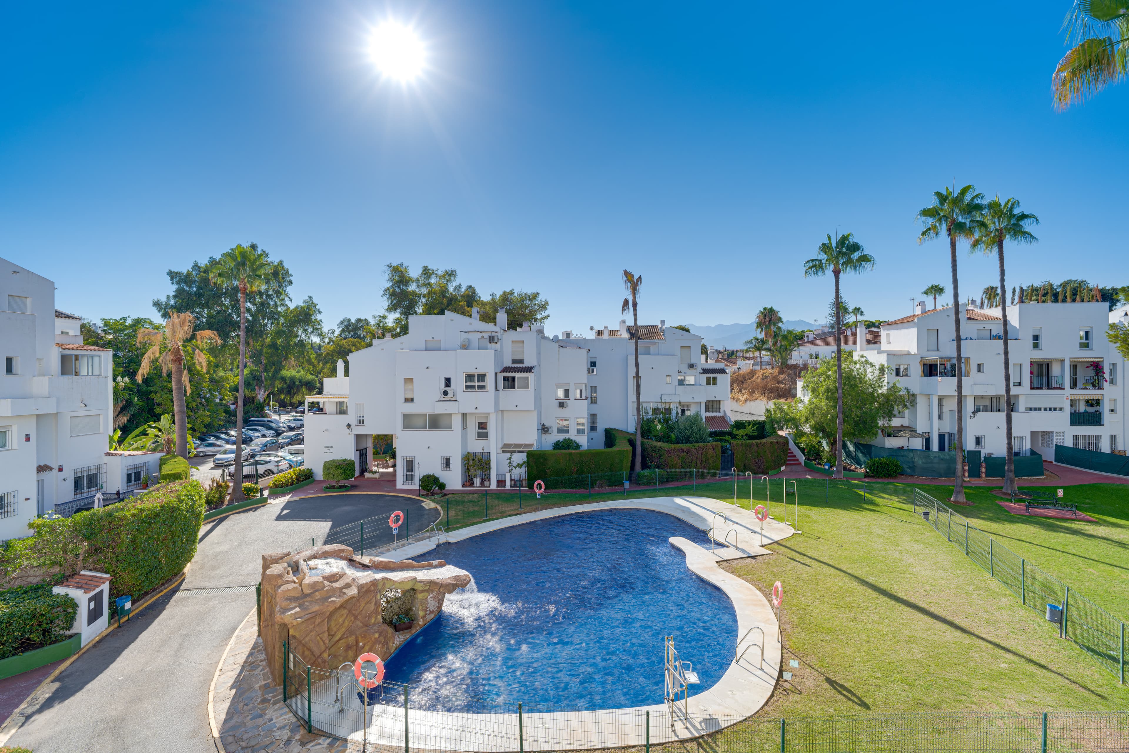 3-bed Apartment in Marbella Este