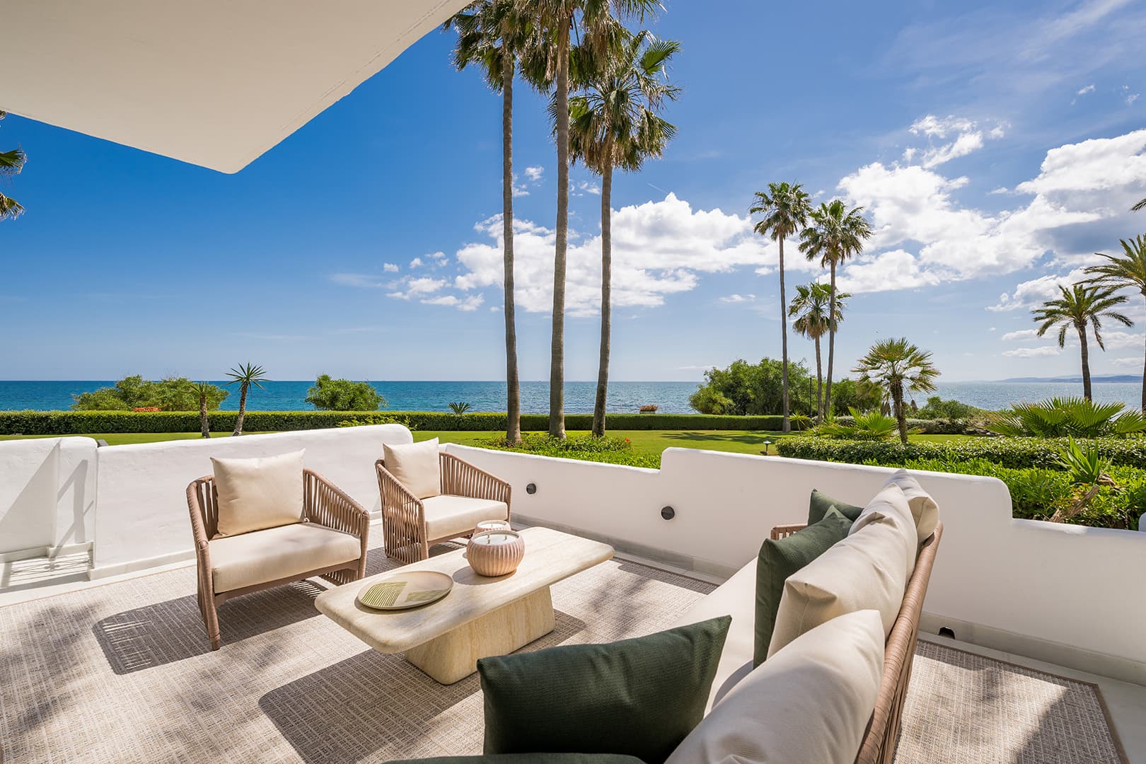 3-bed Apartment in Estepona East