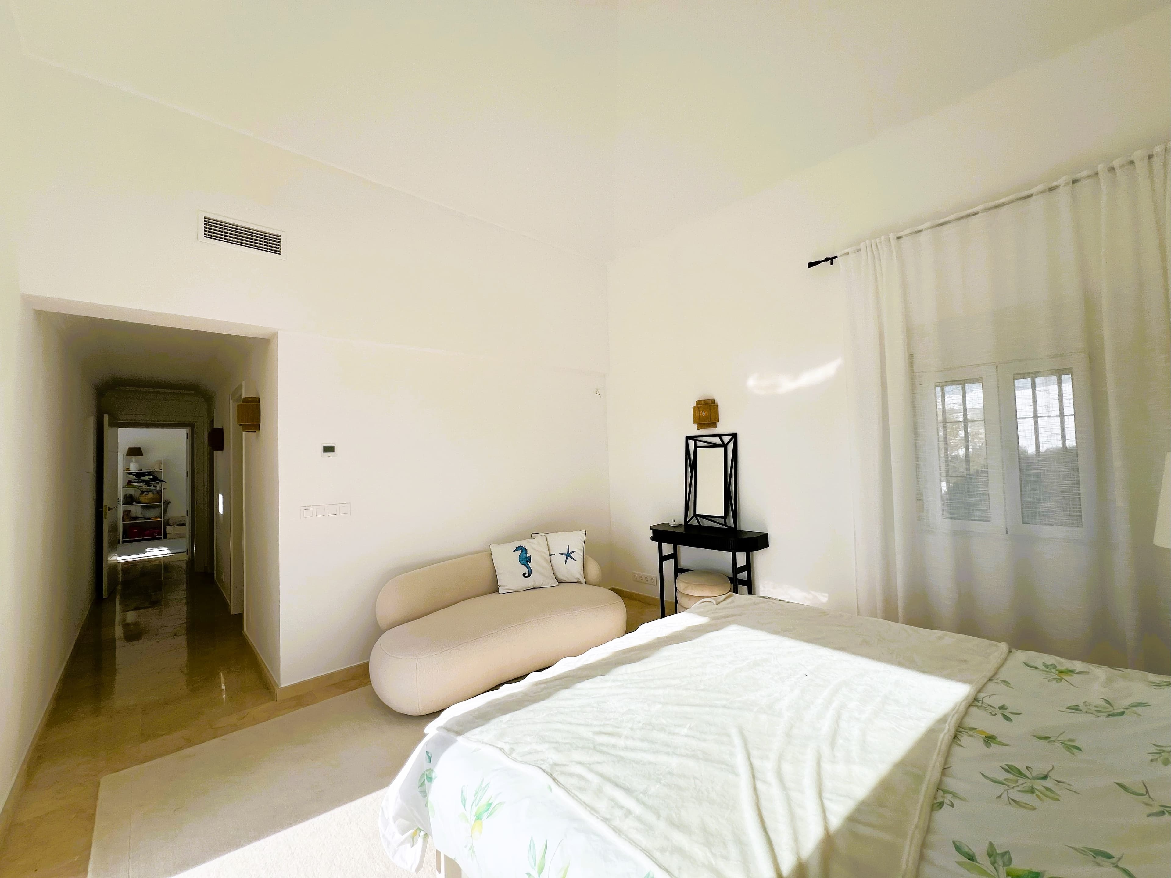4-bed Villa in Sotogrande Alto