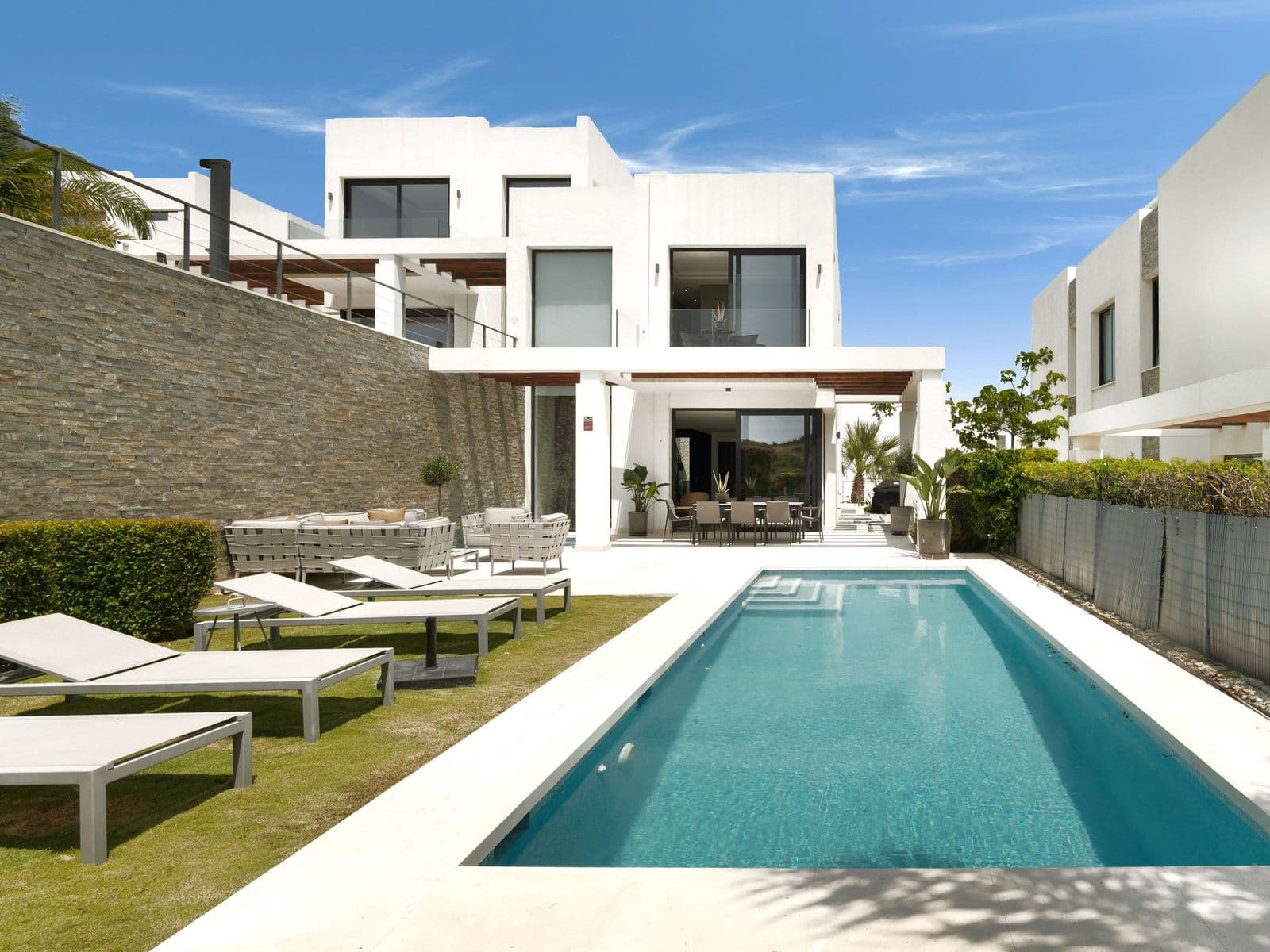 5-bed Villa in Marbella Este