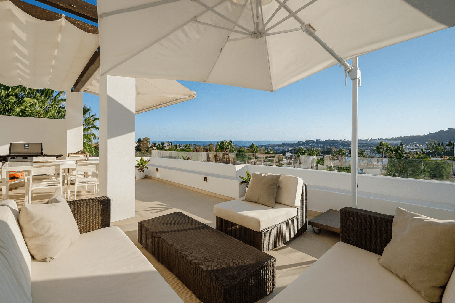 3-bed Apartment in Nueva Andalucia