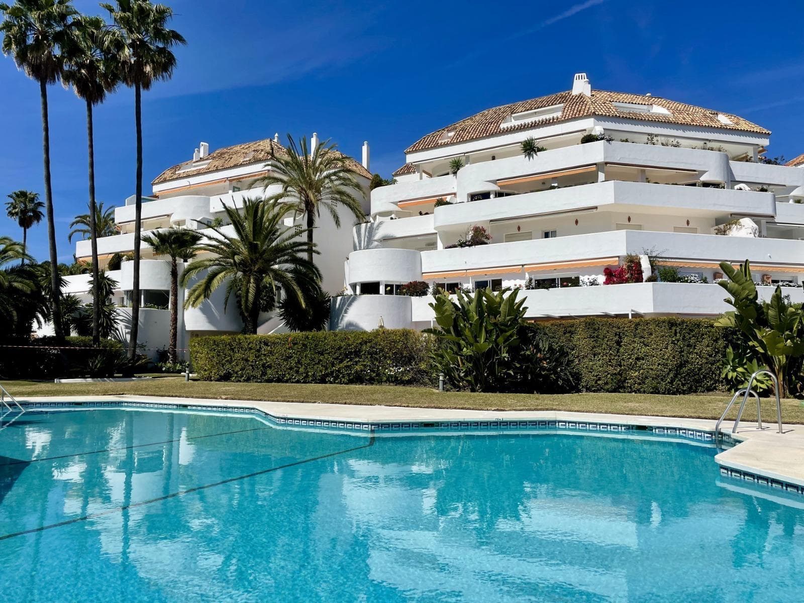 2-bed Apartment in Marbella