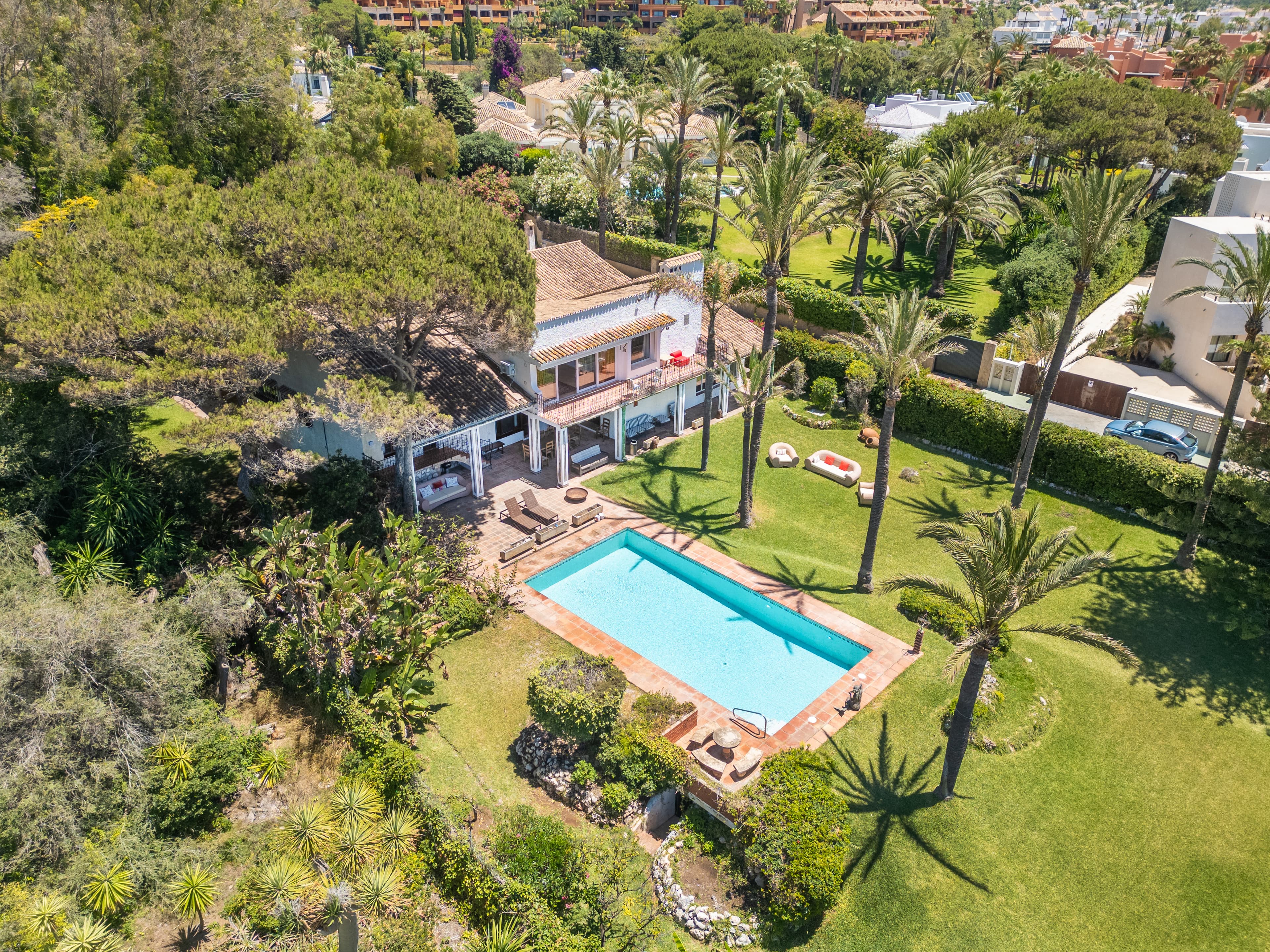 5-dorm. Villa en Marbella Este