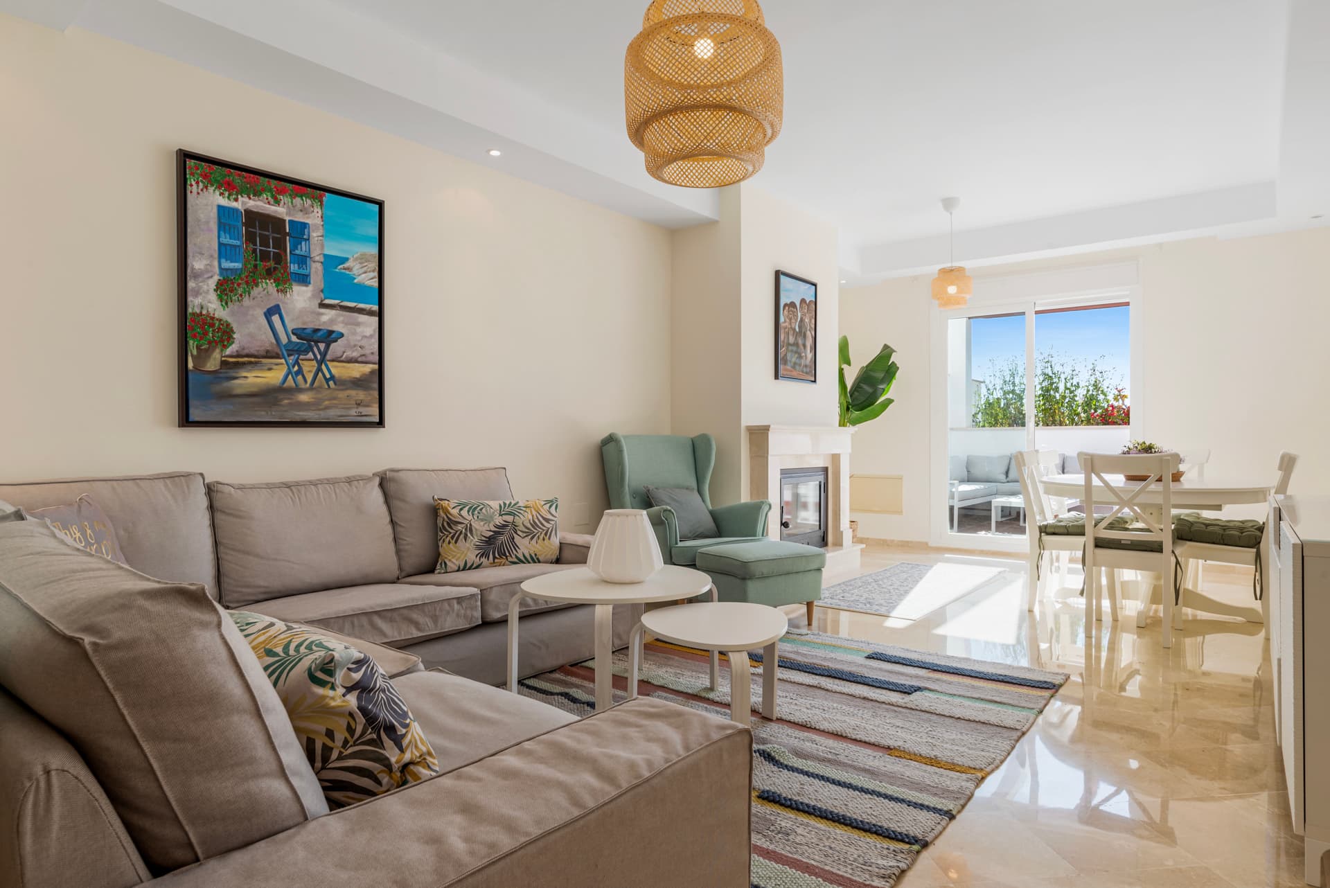 4-bed Apartment in Nueva Andalucia