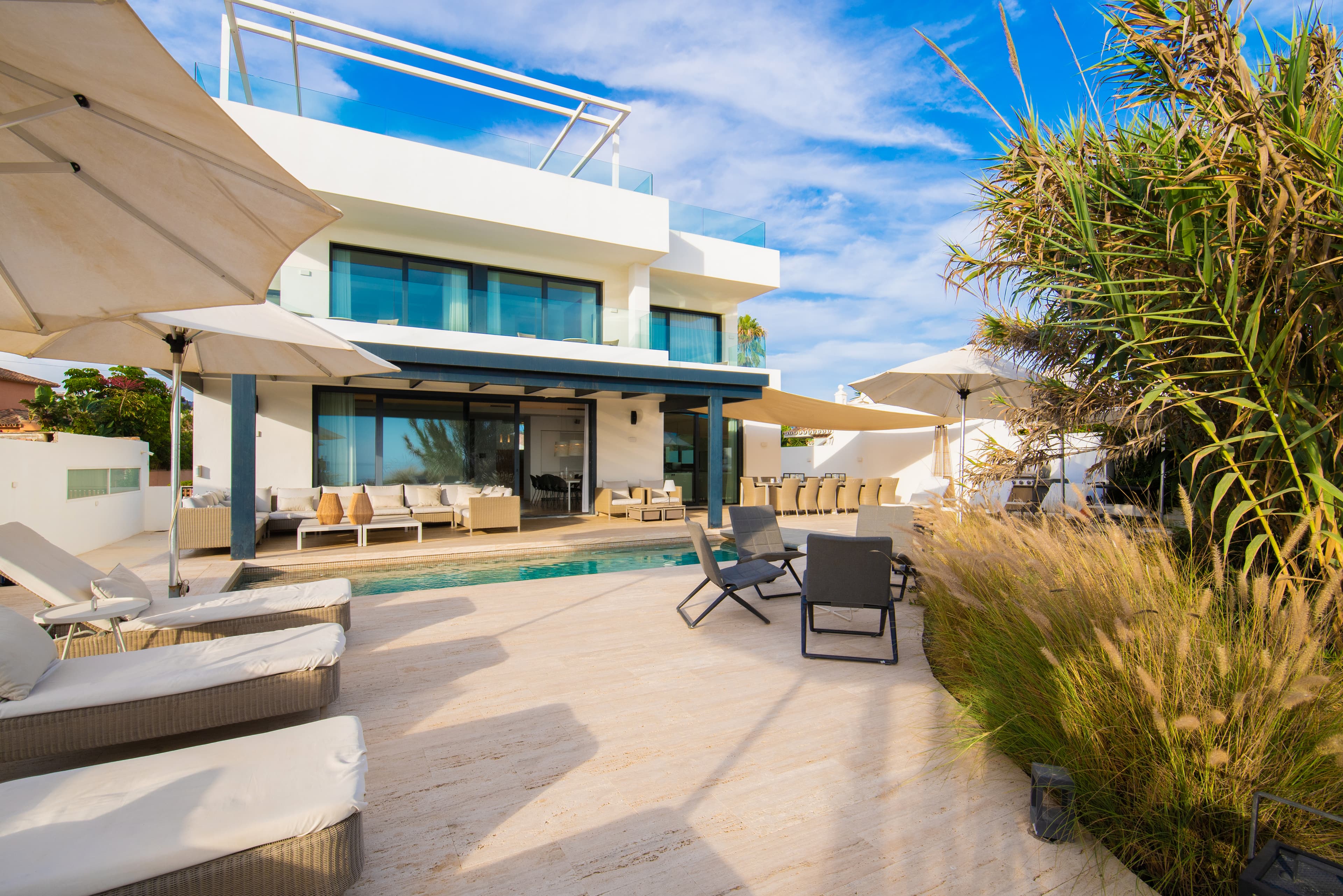 6-bed Villa in Marbella Este