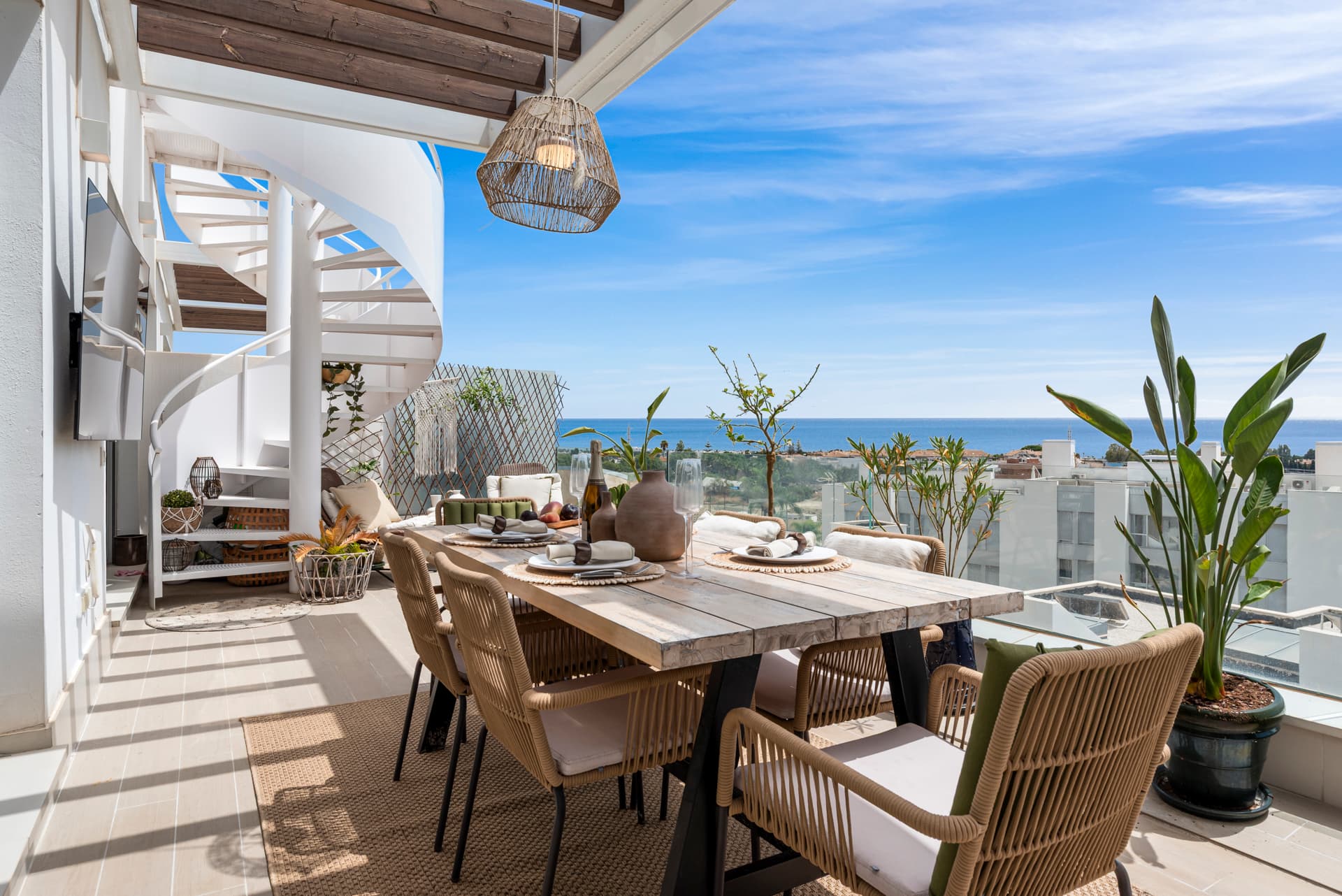 2-bed Apartment in Estepona East