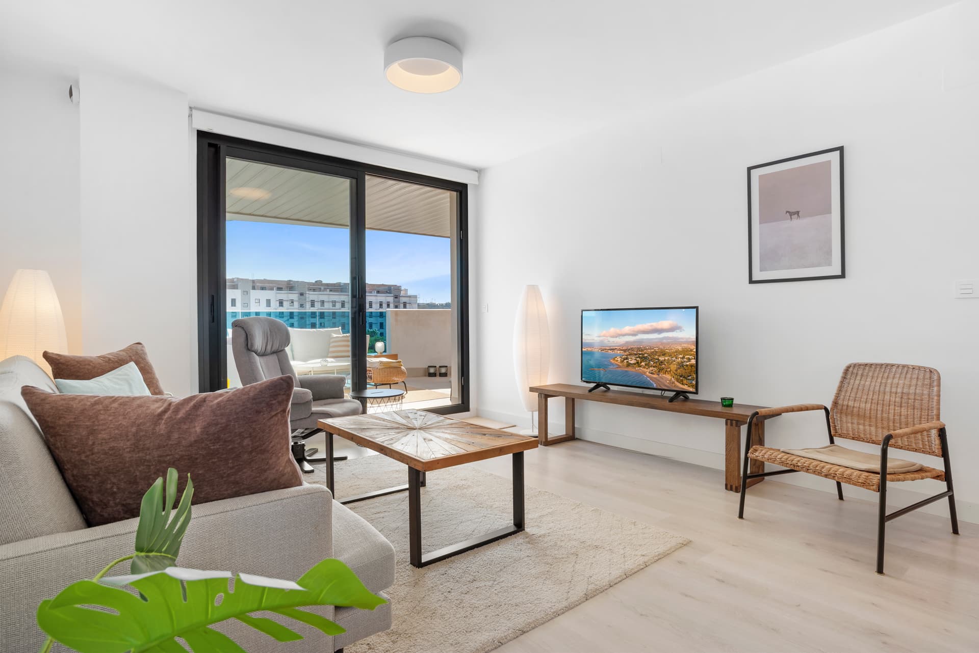 2-bed Apartment in Las Lagunas