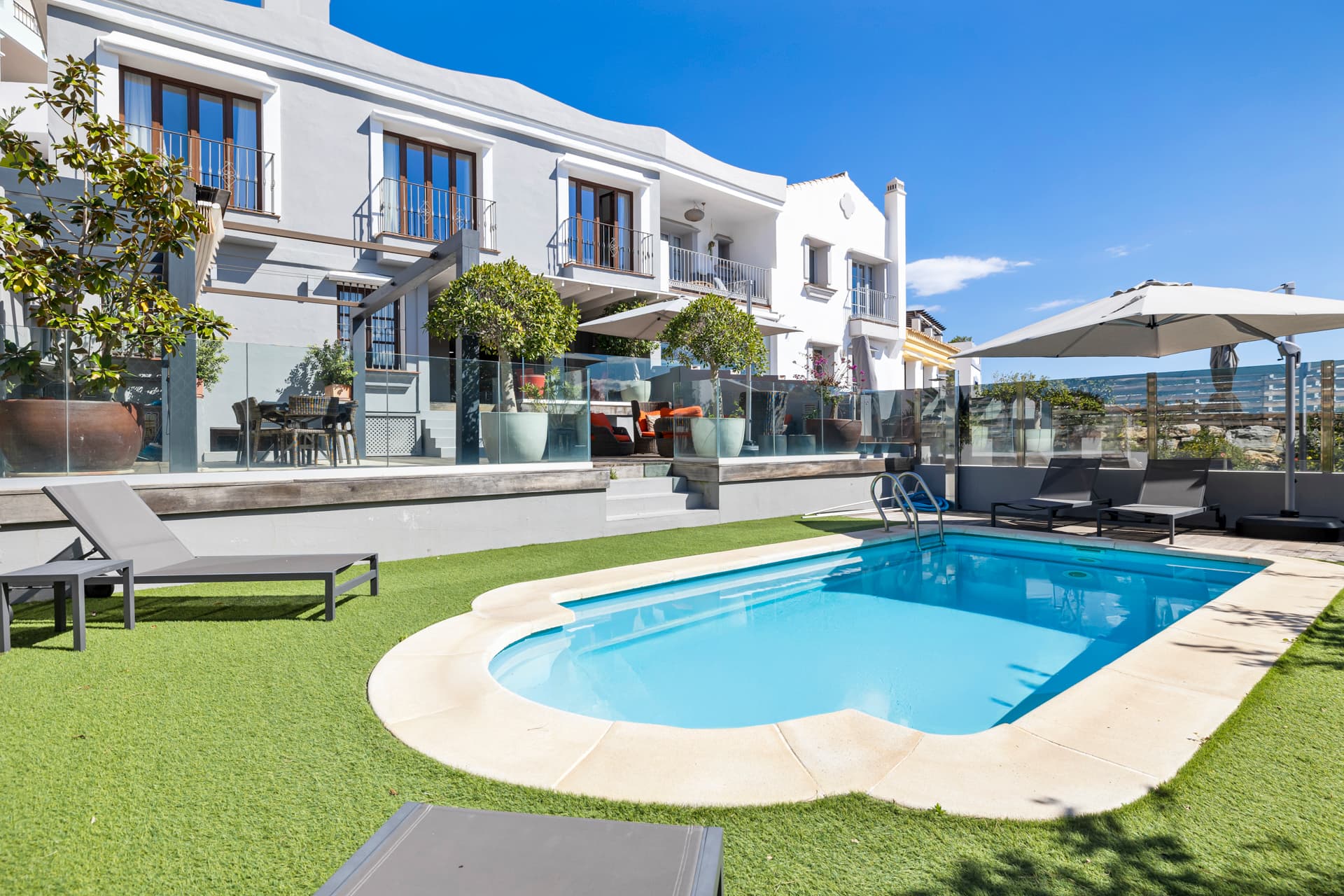 5-bed Townhouse in Benahavis