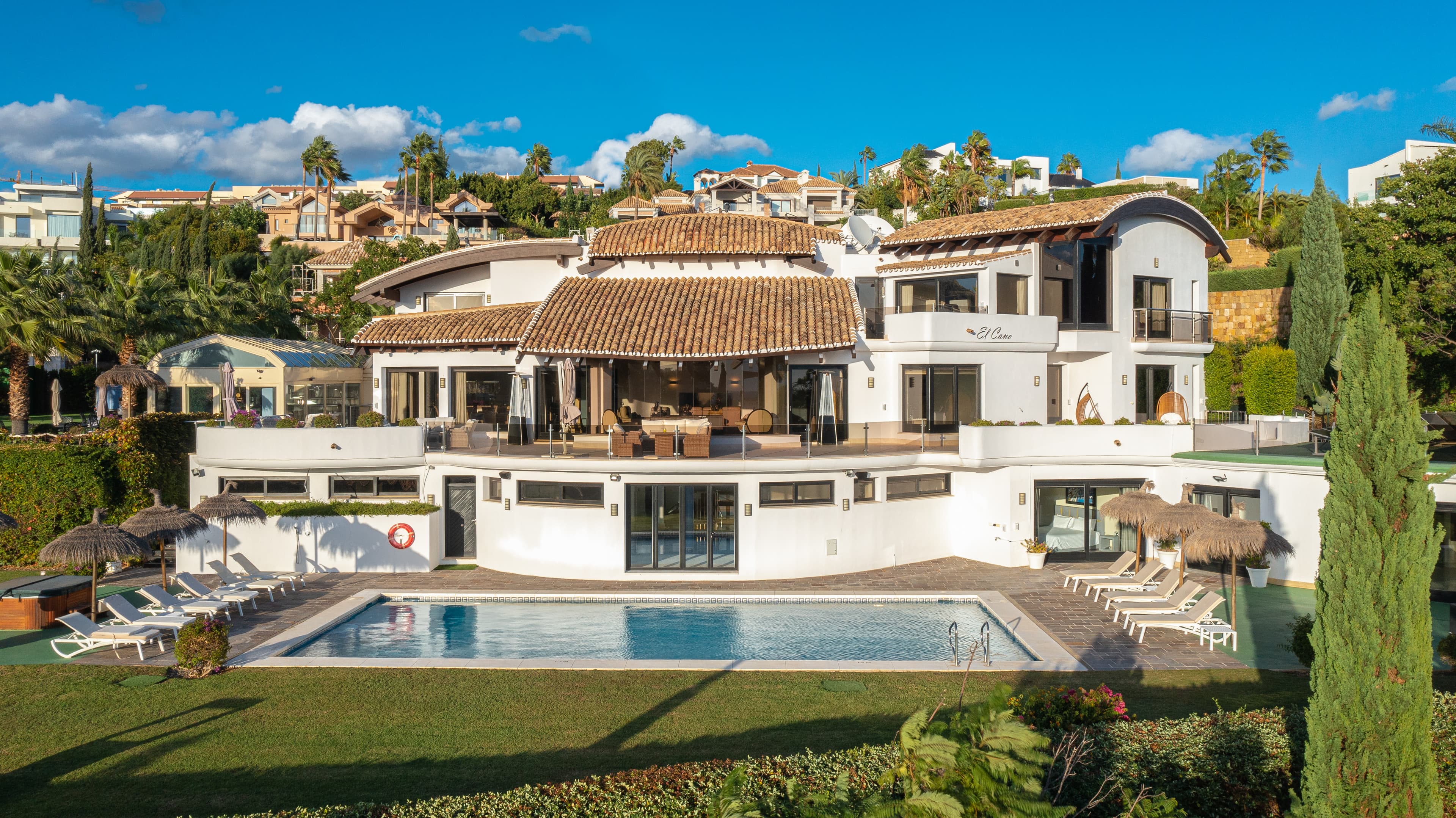 8-dorm. Villa en Los Flamingos