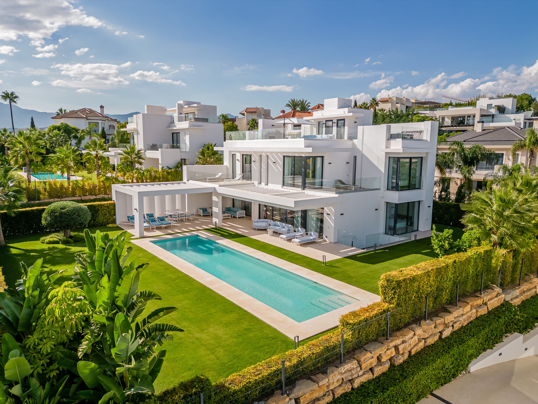 5-dorm. Villa en Los Flamingos