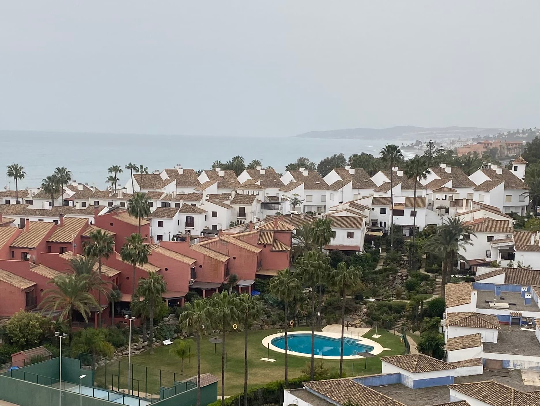 2-slaapk. Rijtjeshuis in Estepona West