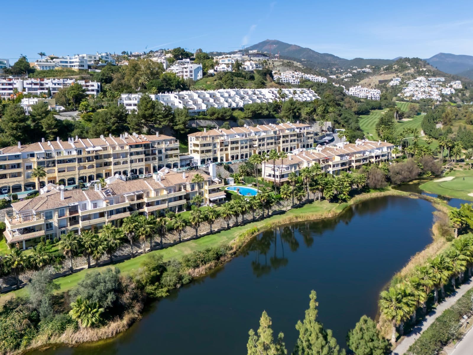 3-bed Apartment in La Quinta
