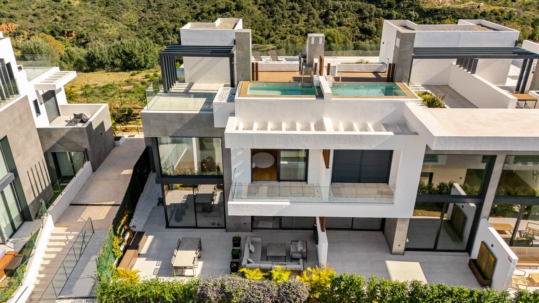 5-bed Villa in Marbella Este