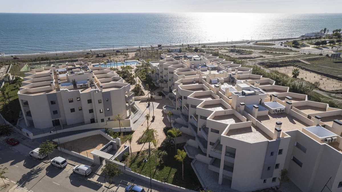 2-dorm. Apartamento en Almayate