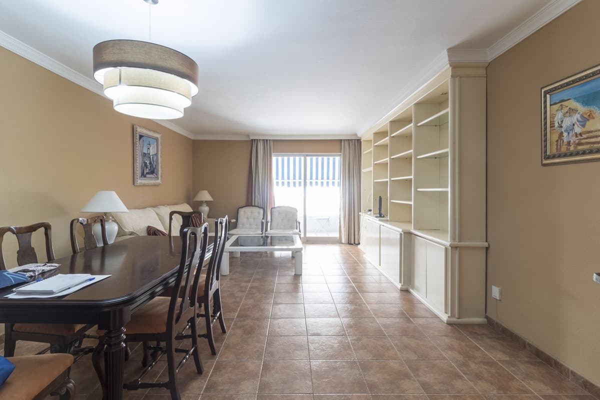 3-dorm. Apartamento en Marbella