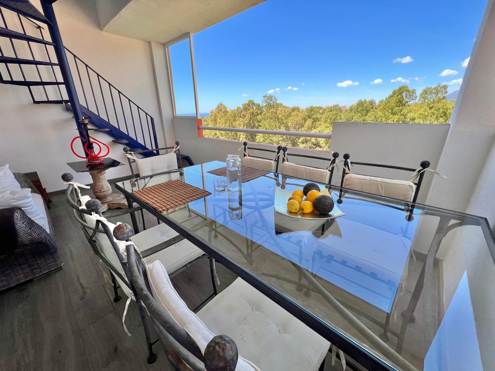 2-bed Apartment in Estepona East