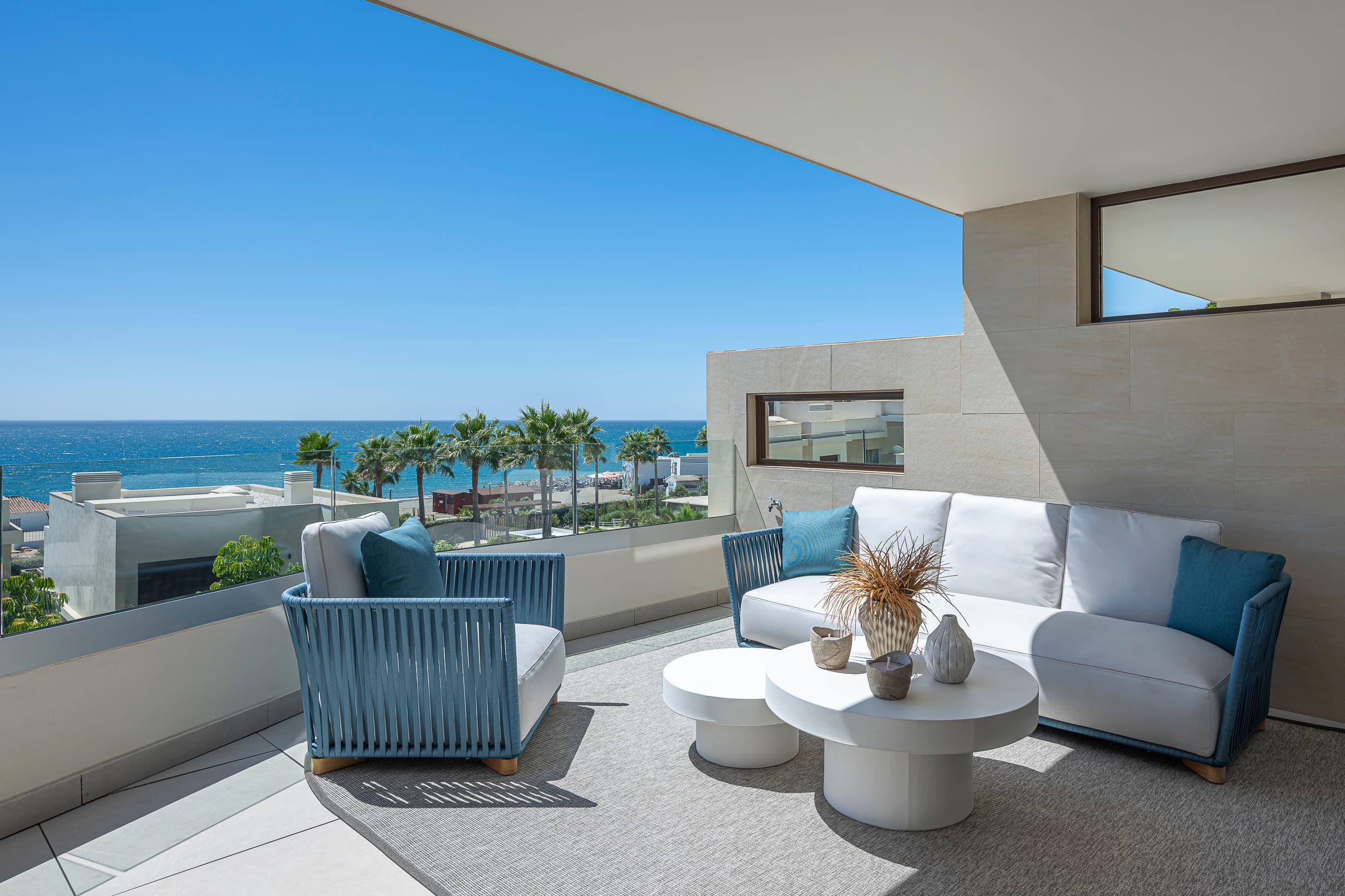 2-bed Apartment in Estepona East