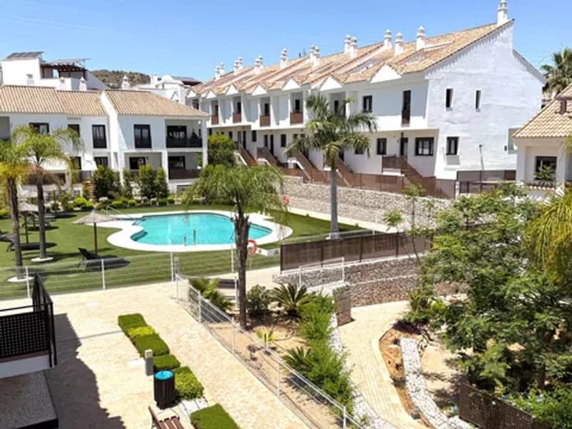 3-bed Townhouse in Riviera del Sol