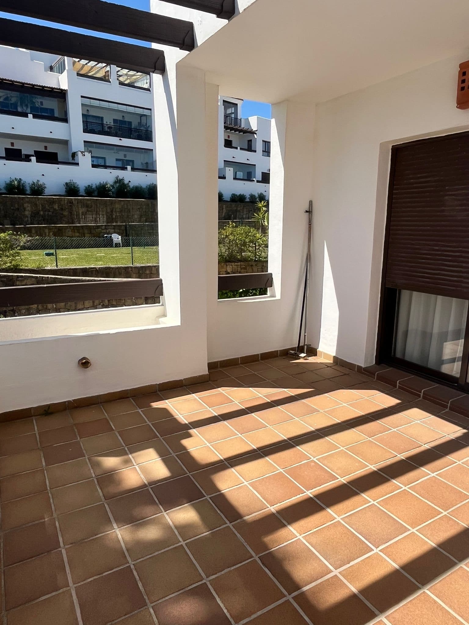 2100-slaapk. Appartement in Alcaidesa