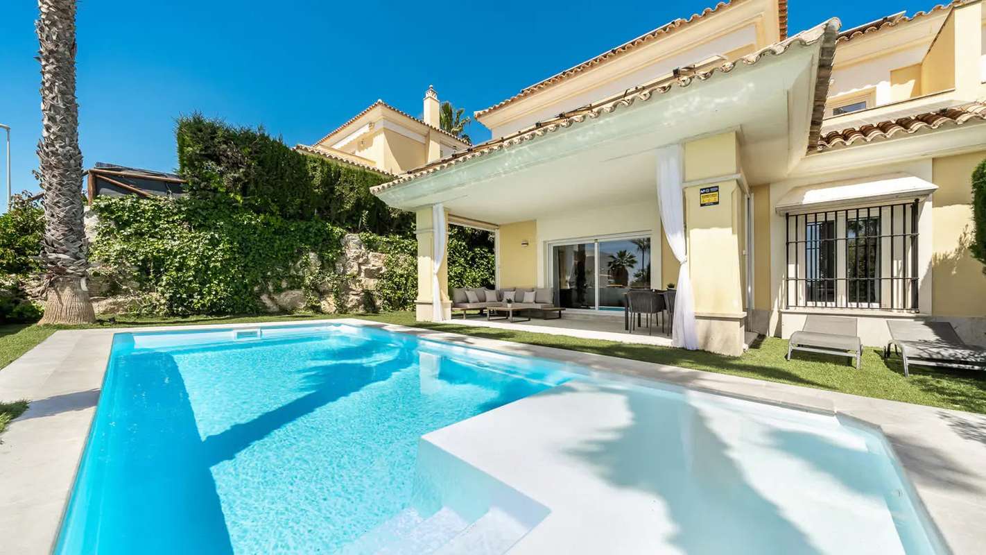4-bed Townhouse in Marbella Este