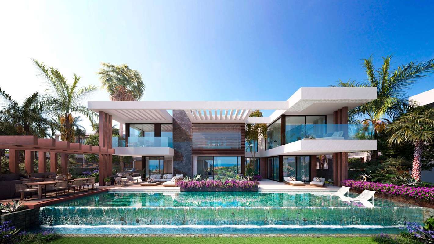 5-bed Villa in Nueva Andalucía