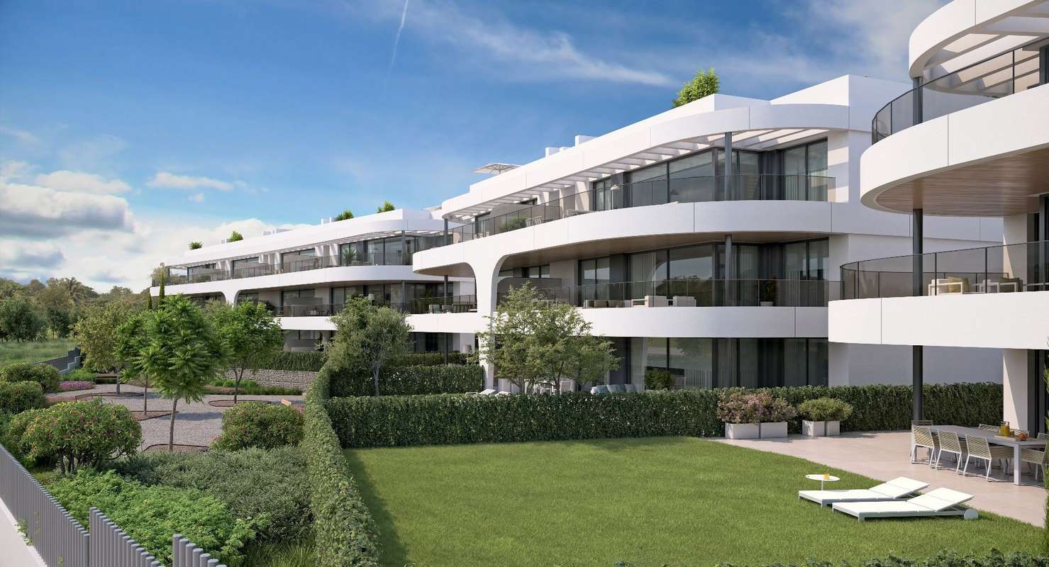 3-bed Apartment in Estepona