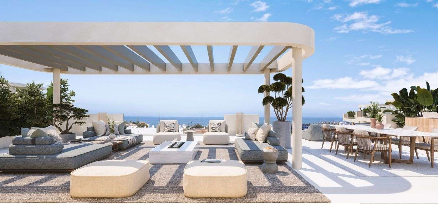 4-bed Apartment in Estepona