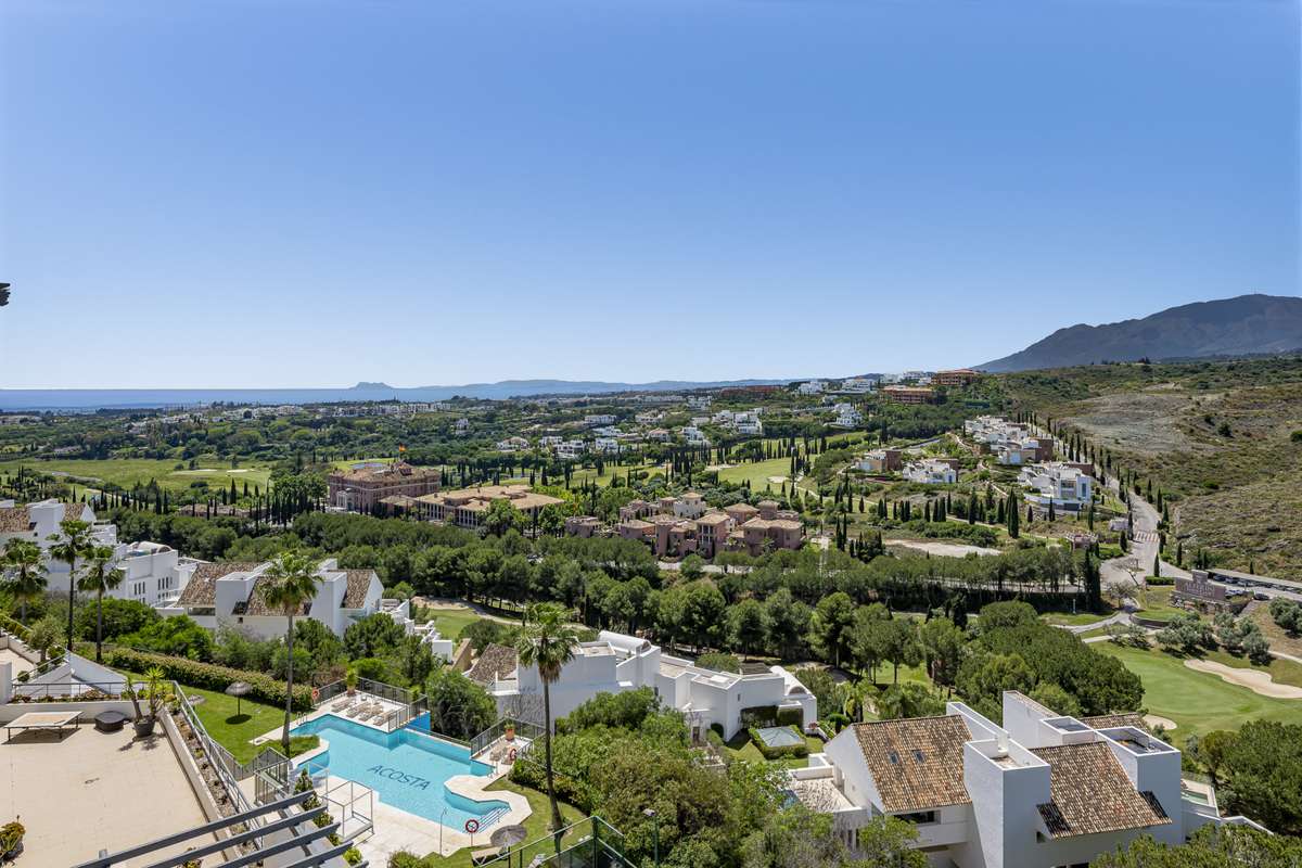 3-bed Apartment in Benahavís