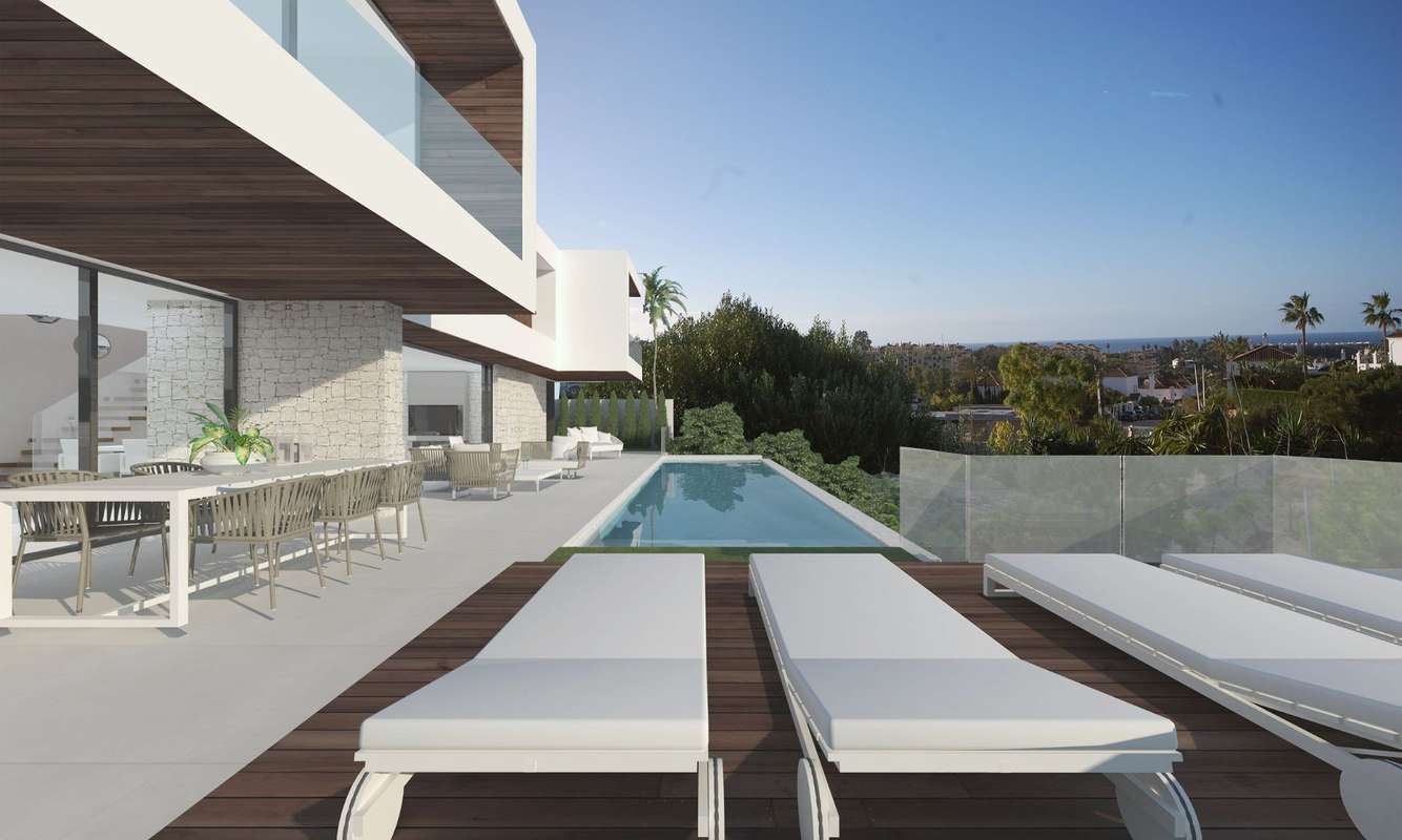 4-bed Villa in Estepona