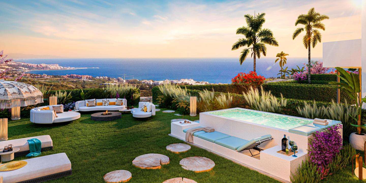 2-bed Apartment in Estepona