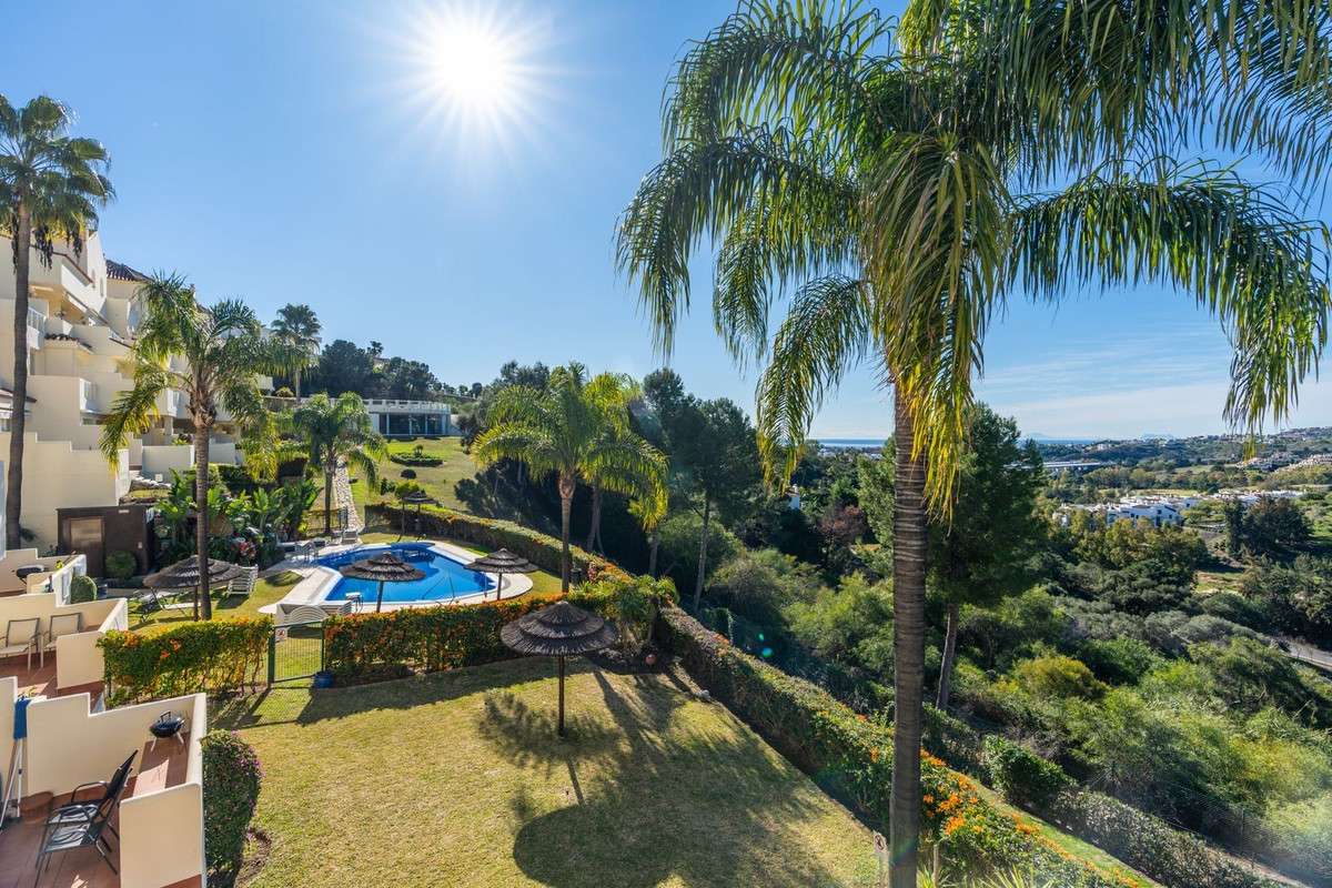 4-bed Apartment in Benahavís