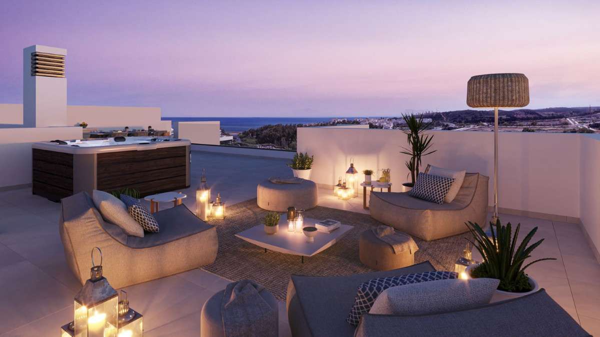 3-bed Apartment in Estepona