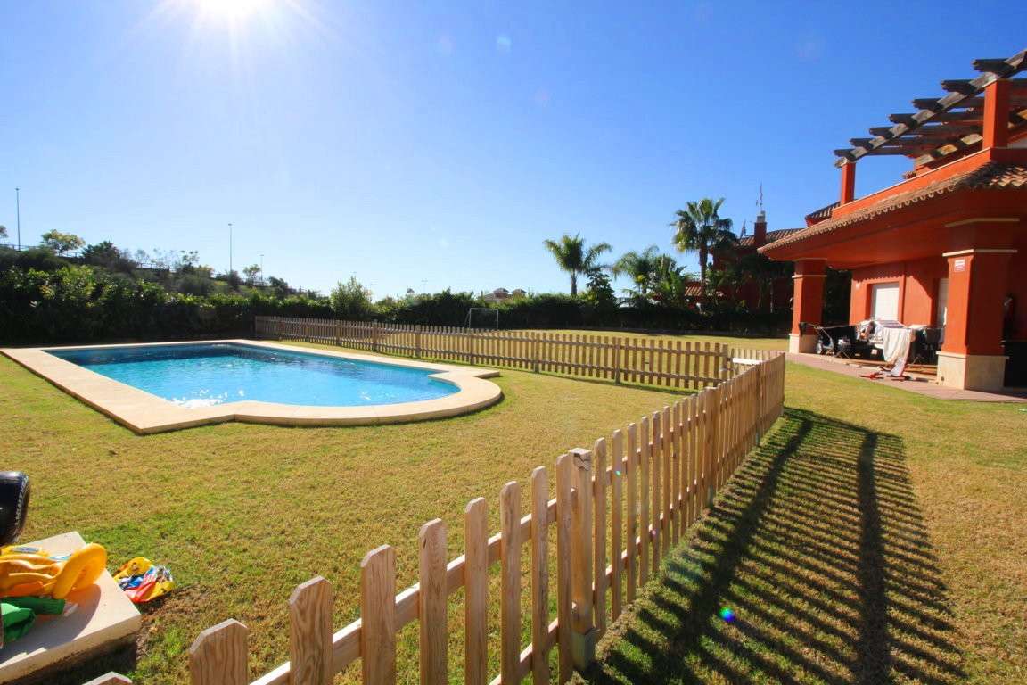 4-bed Villa in Marbella Este