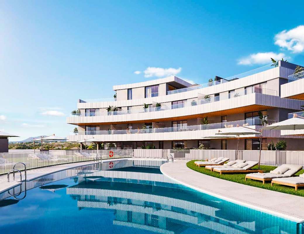2-bed Apartment in Estepona