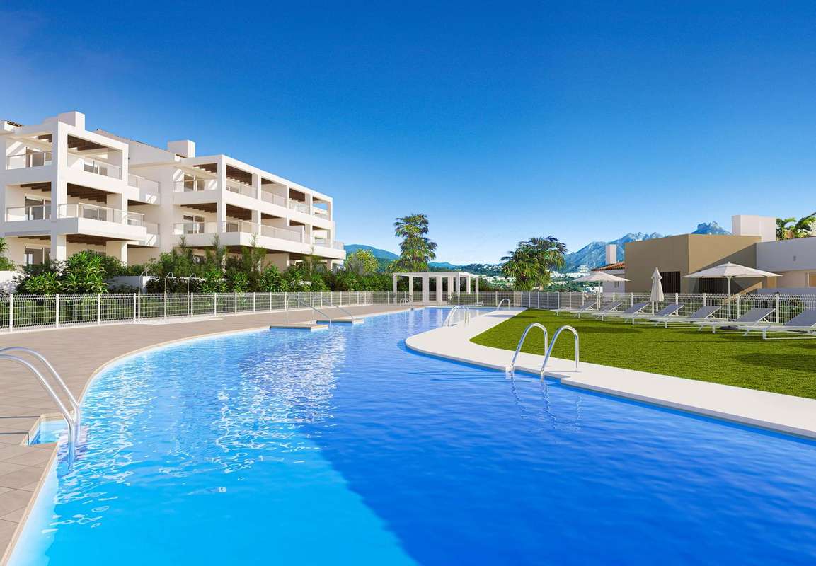 2-bed Apartment in Estepona