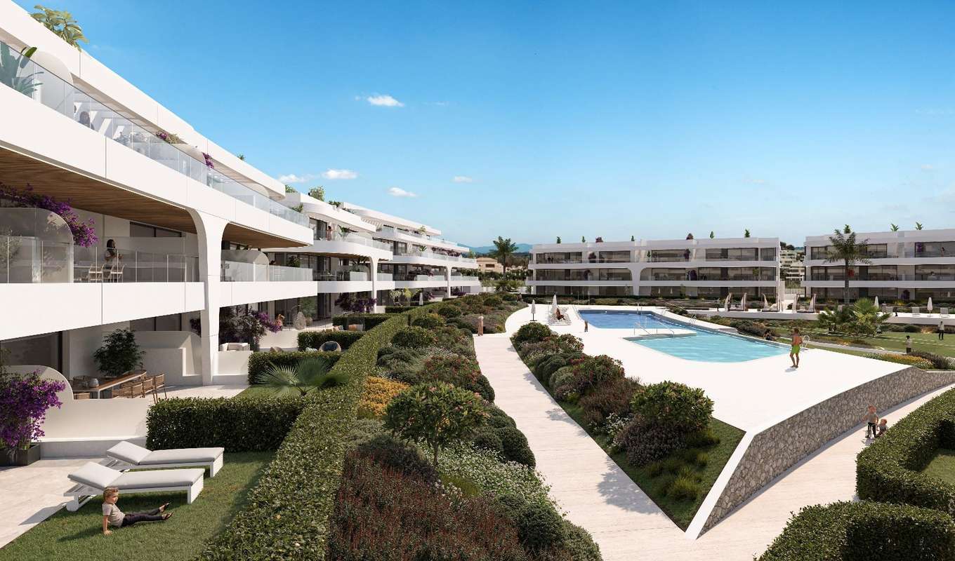 3-bed Apartment in Estepona