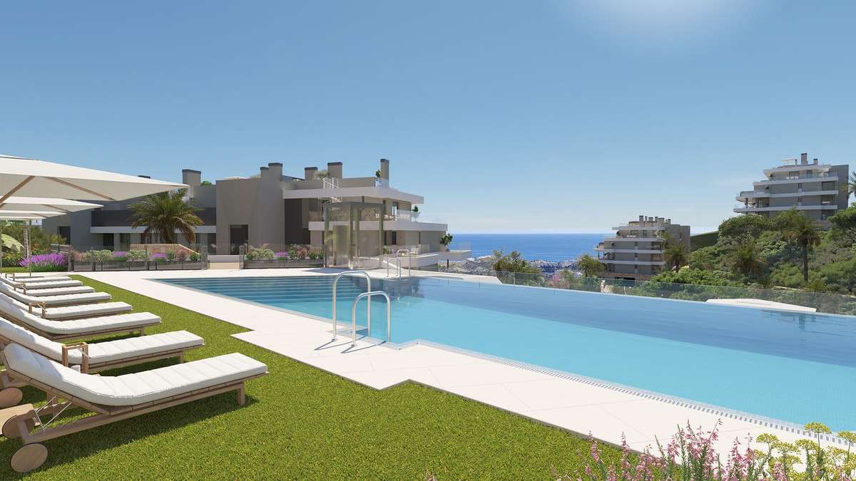 2-bed Apartment in Mijas